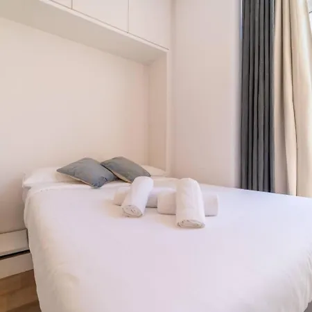 Lovelyloft Altamira Duplex Daire *