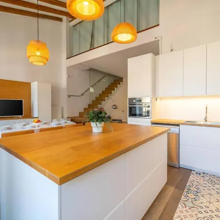 Lovelyloft Altamira Duplex 公寓 *